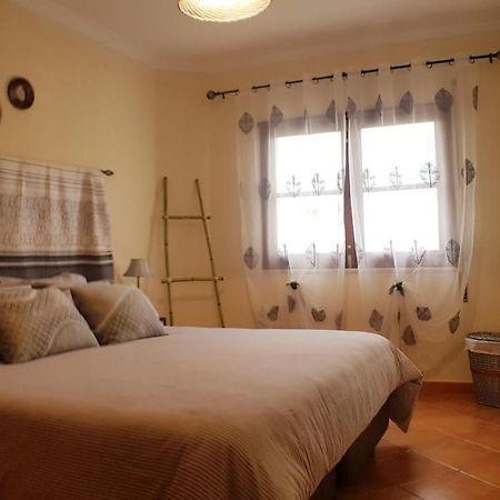 Bel Appartement Centre De טאווירה מראה חיצוני תמונה