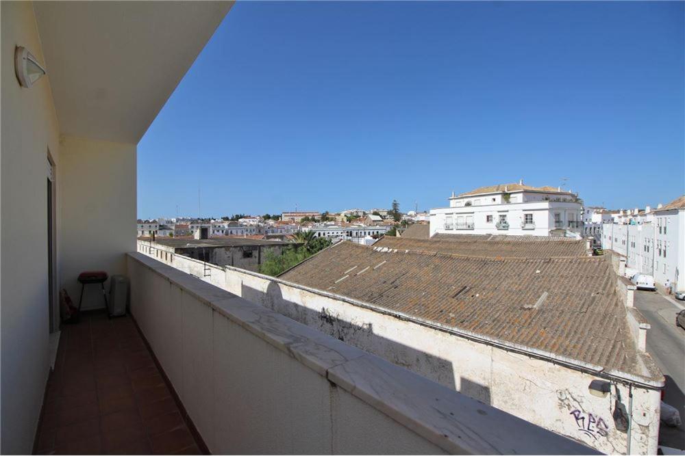 Bel Appartement Centre De טאווירה מראה חיצוני תמונה