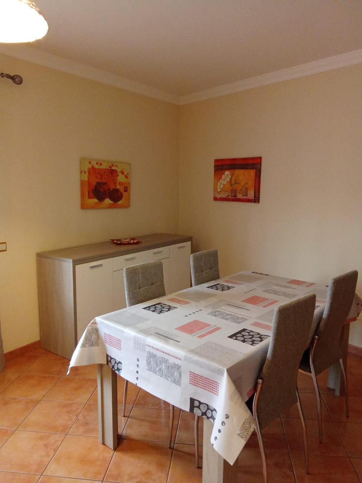 Bel Appartement Centre De טאווירה מראה חיצוני תמונה